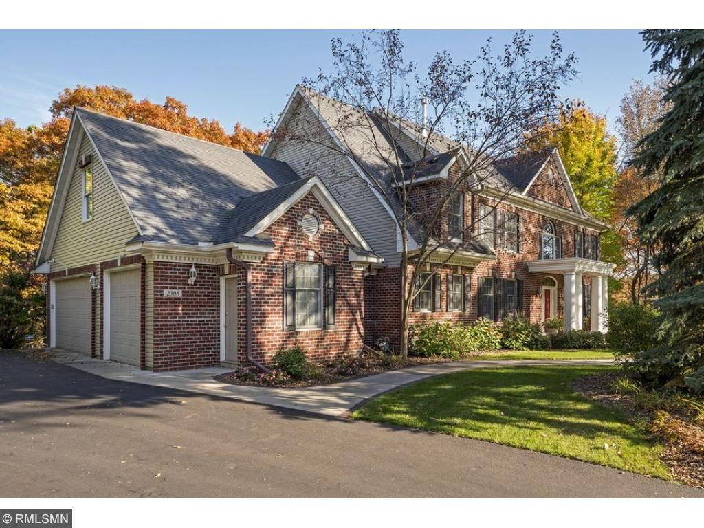 2308 Wildwood Court Burnsville, MN 55306