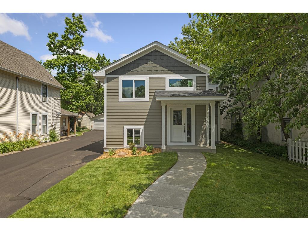 437 Fillmore Street Ne Minneapolis, MN 55413