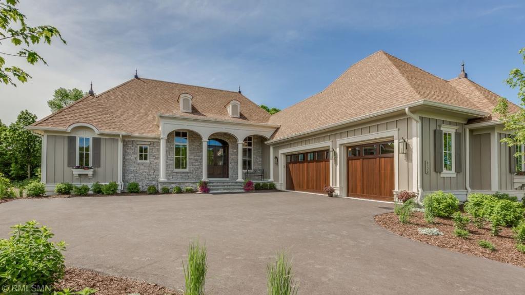 6520 Hawks Pointe Lane Victoria, MN 55331